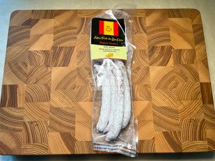 Вяленое мясо: Колбаски сыровяленые Mini Fuet 