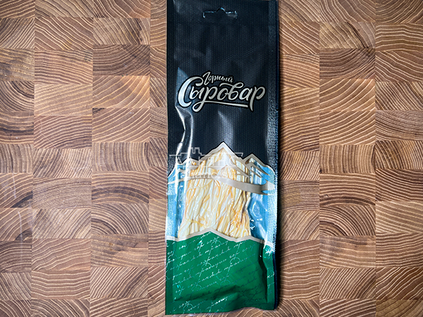 Сыр 60 гр ГОРНЫЙ СЫРОВАР (Паутинка копчёная) в Новочеркасске